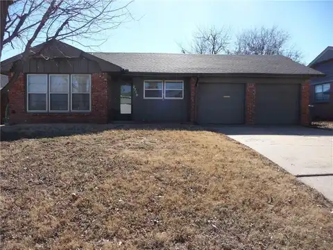 2716 Orlando Road, The Village, OK 73120
