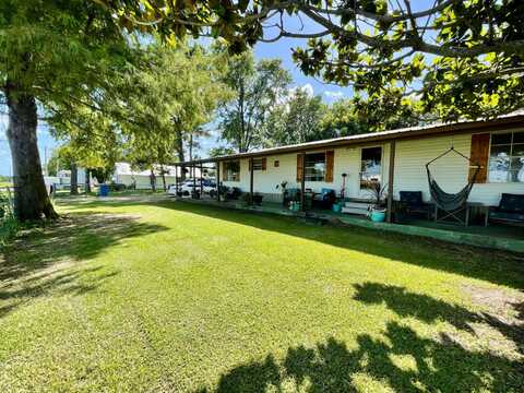 828 S Jackson St, Kiowa, OK 74553