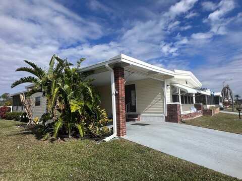 447 Avanti Way, Fort Myers, FL 33917