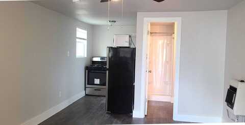1405 Moore St, Commerce, TX 75428