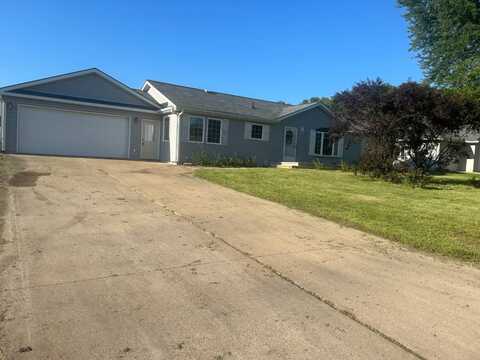 504 E. Lamp Kastner Drive, Holstein, IA 51025