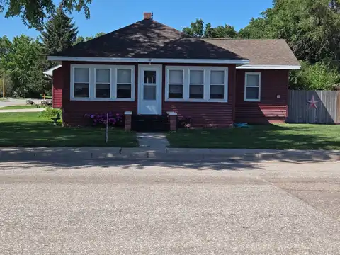 230 W POTTER AVENUE, Elm Creek, NE 68836