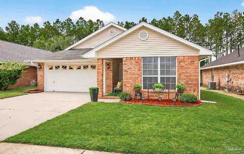 21 Easton St, Pensacola, FL 32533