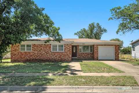 2316 41st St, Snyder, TX 79549
