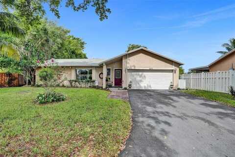 2672 NW 95th Ter, Coral Springs, FL 33065