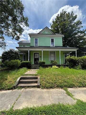 412 Park Avenue, Emporia, VA 23847