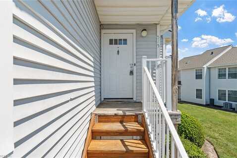 515 Peak Court, Virginia Beach, VA 23462