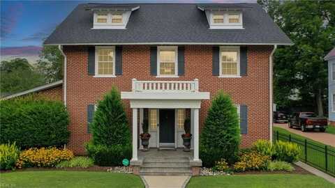 211 S Broad Street, Suffolk, VA 23434