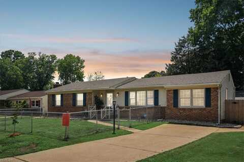 405 Kings Point Court, Virginia Beach, VA 23452