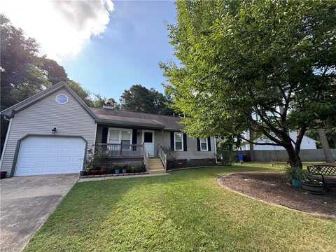 2465 Broadnax Circle, Chesapeake, VA 23323