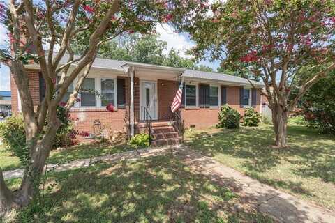 2530 Effingham Street, Portsmouth, VA 23704