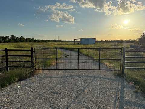 962 County Rd 261, Ballinger, TX 76821