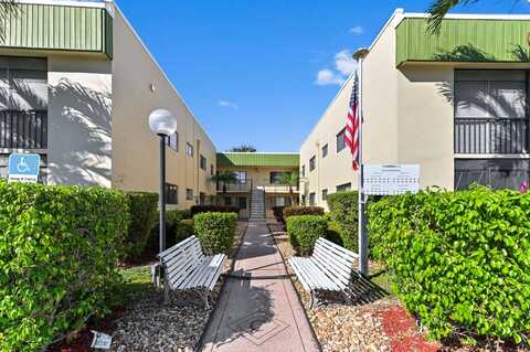 15217 Lakes Of Delray Boulevard, Delray Beach, FL 33484