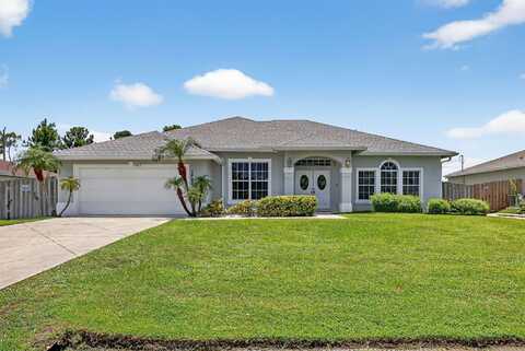 3902 SW Laidlow Street, Port Saint Lucie, FL 34953
