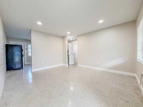 709 N 25 Street, Fort Pierce, FL 34947