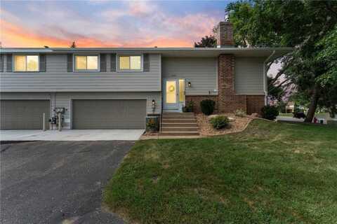 10462 Decatur Avenue S, Bloomington, MN 55438
