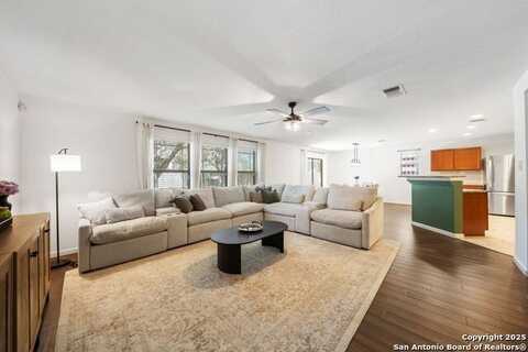 807 Spello, San Antonio, TX 78253