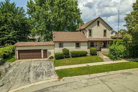833 11th Street, Monroe, WI 53566