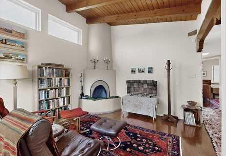 2849 Vereda De Pueblo, Santa Fe, NM 87507