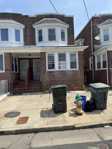 121 N Raleigh Ave, Atlantic City, NJ 08401