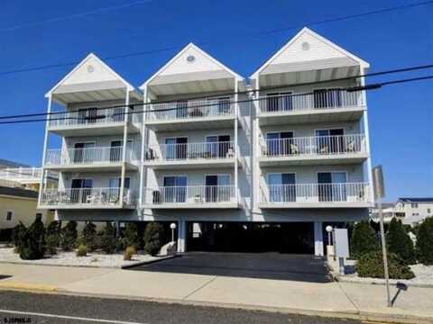 3901 Ocean Ave, Brigantine, NJ 08203