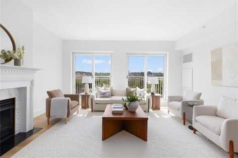 1 Tower Drive, Portsmouth, RI 02871