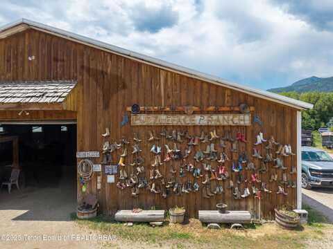 1475 N FISH CREEK Road, Wilson, WY 83014