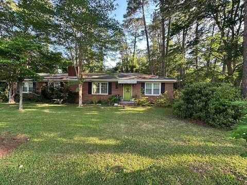409 W Sultana Dr, Fitzgerald, GA 31750