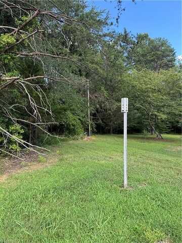 5029 Fletcher Drive, Walkertown, NC 27051