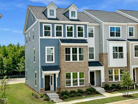 315 Chesapeake Commons Street, Garner, NC 27529
