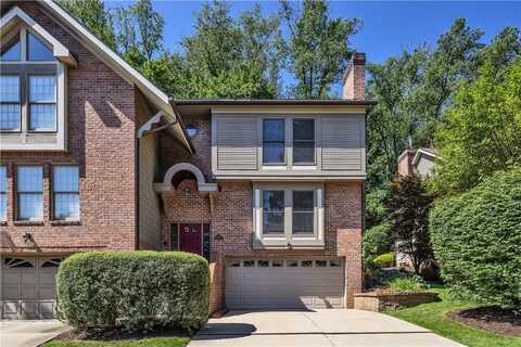 258 The Pines Dr, Pittsburgh, PA 15243