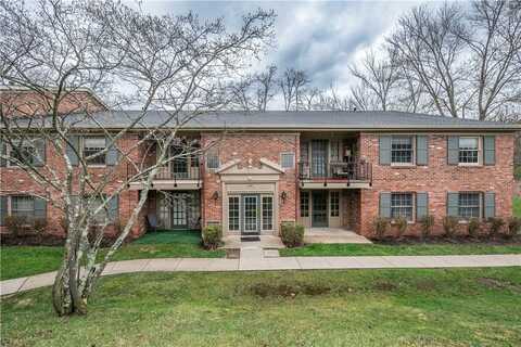960 Chatham Park Dr, Pittsburgh, PA 15216