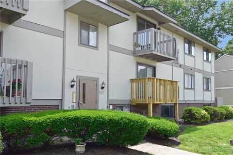 507 Hunters Path Rd Unit#32, Fayette, PA 15017