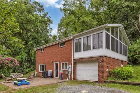 3 Kerr Rd, Carnegie, PA 15106