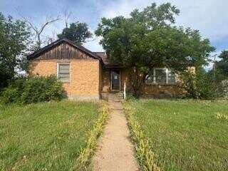 1035 N Duncan Street, Pampa, TX 79065