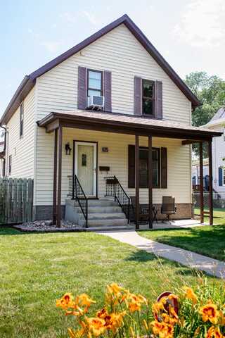 925 S 2nd Street, Aberdeen, SD 57401