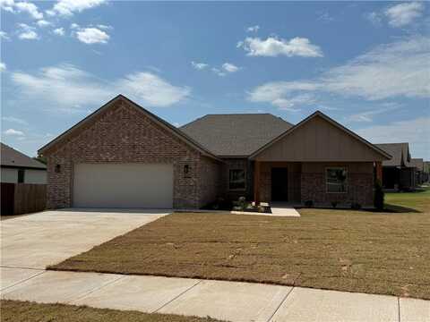 103 W Watson LN, Farmington, AR 72730