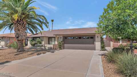 26602 S NICKLAUS Drive, Sun Lakes, AZ 85248