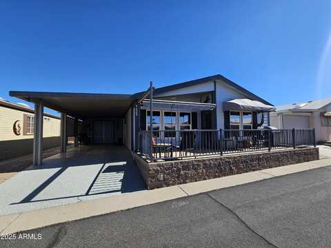 650 N Hawes Road, Mesa, AZ 85207
