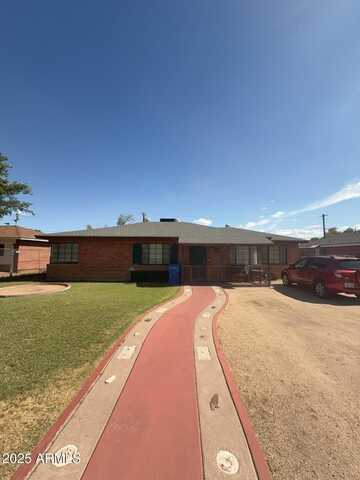 2519 E ROMA Avenue, Phoenix, AZ 85016