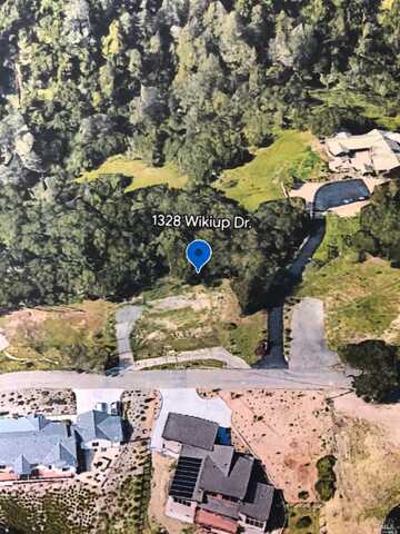 1328 Wikiup Drive, Santa Rosa, CA 95403