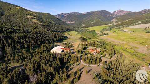 569/571 Cinnabar Basin, Ferdig, MT 59030