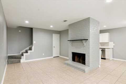 8540 Glenmeadow, Beaumont, TX 77706