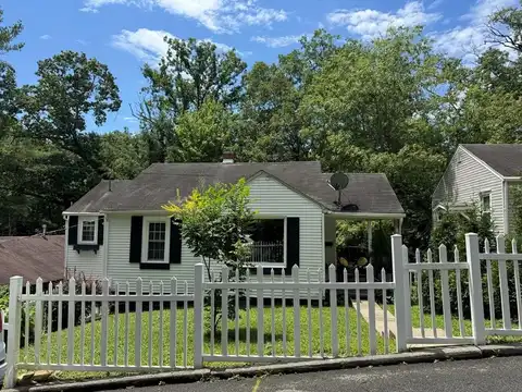226 Granville Ave, BECKLEY, WV 25801