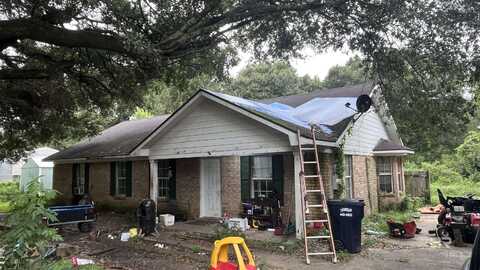 4580 Schimpfs Lane, Mobile, AL 36619