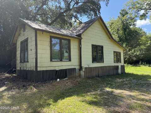 4157 Old Cottondale Road, Marianna, FL 32448