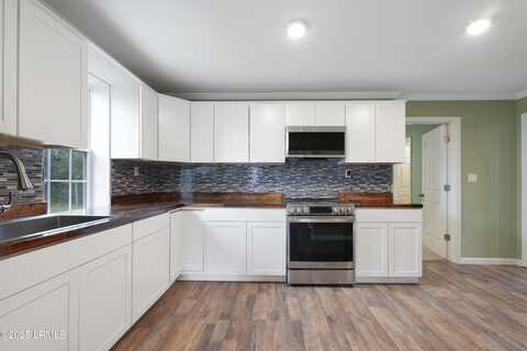 105 Freeman Street, Hampton, SC 29924