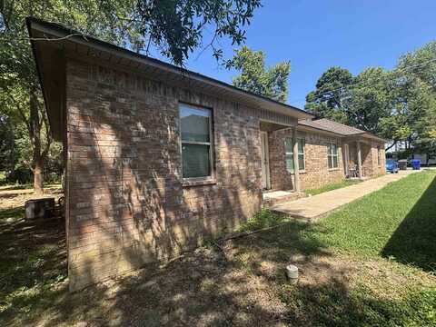 1413 Hardy Street, Conway, AR 72034