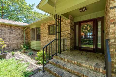 19 Ponferrada Way, Hot Springs Village, AR 71909