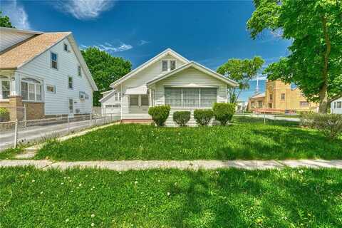 4 Belford Drive, Greece, NY 14616